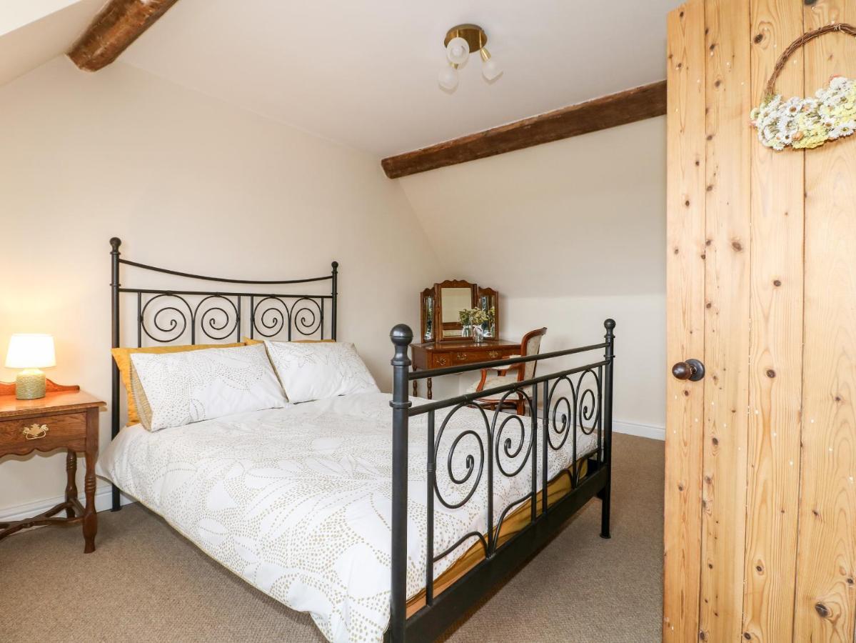 Tolldish Cottage Stafford Eksteriør bilde